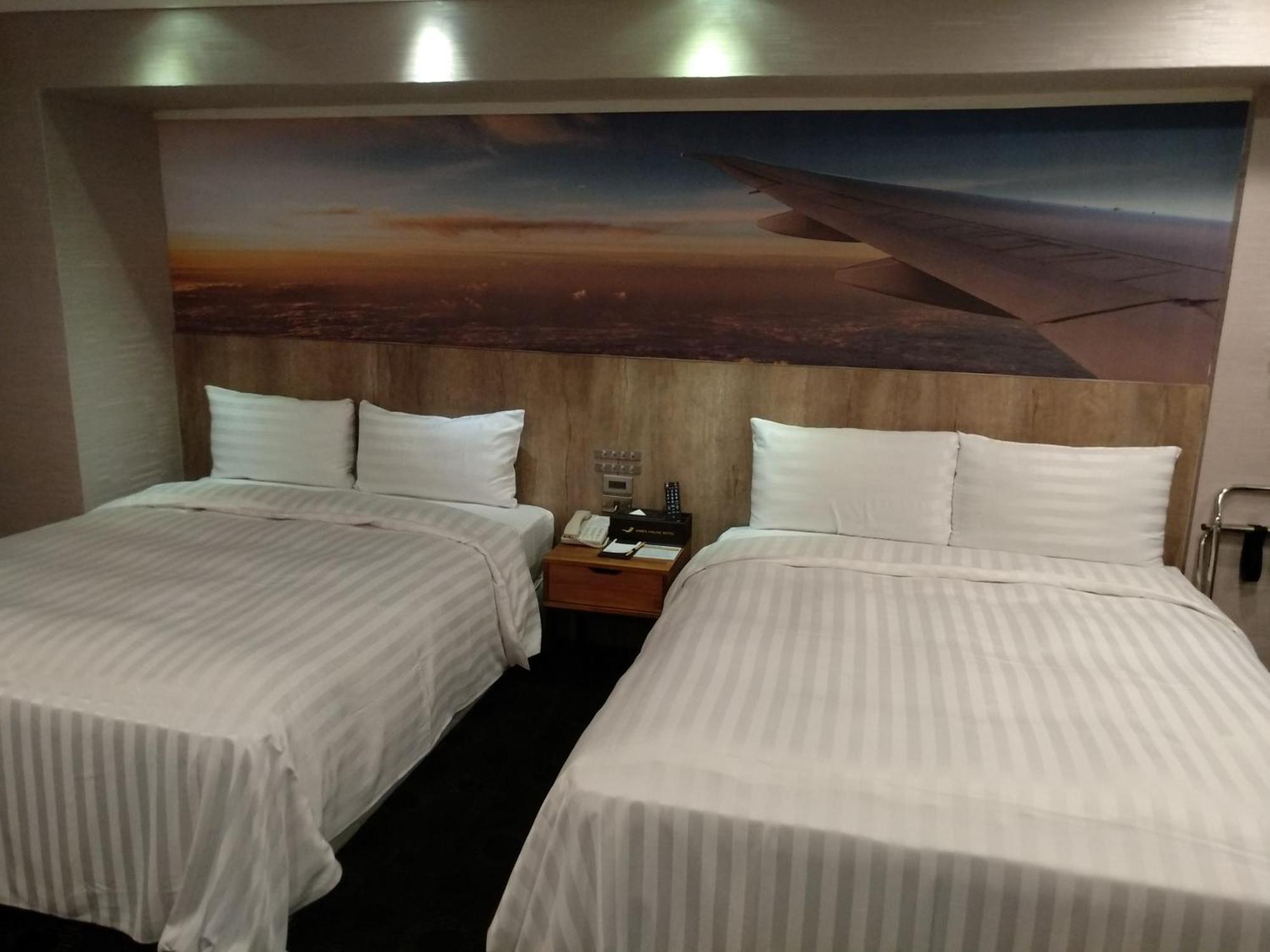 Ximen Airline Hotel Taipei Esterno foto